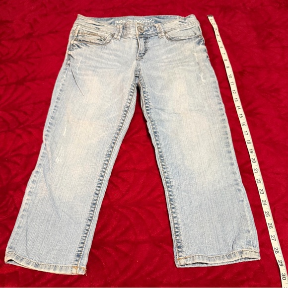 Aeropostale Pants - Like New Size 3/4 Aeropostale See Pics 4 Measurements will hit below the knee 🔥